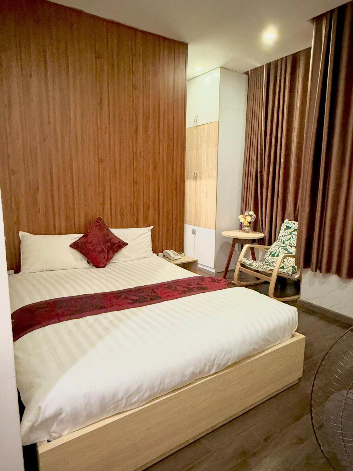 Phi Long Hotel Tuy Hòa Kültér fotó